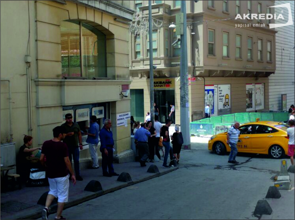TÜRKİYE BEYOĞLU İSTİKLALDE 40 ODALI YATIRIMLIK BUTİK OTEL PROJESİ